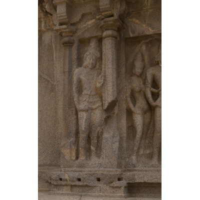 bas-relief-5ratas-5