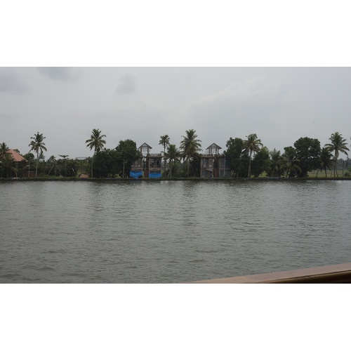 vembanad-1